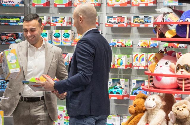Toi-Toys präsentiert sich auf der Goodies Fair - Ankum, Deutschland